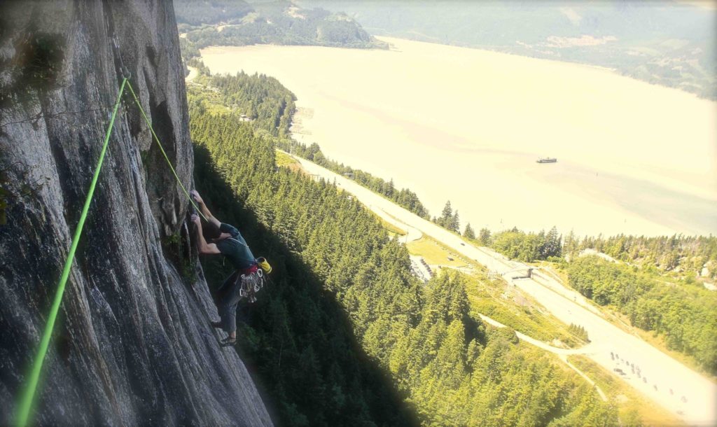 Grand Wall 5.10b Travers Pitch