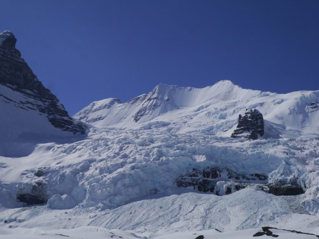 Mount Shackleton NW Ridge Avalanche and Ice Fall