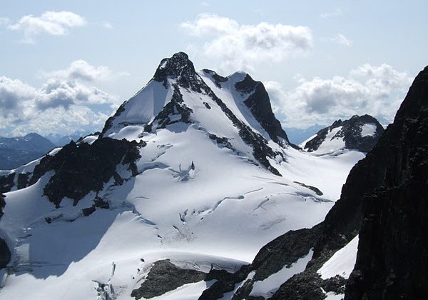 Joffre Lakes Group Mt.