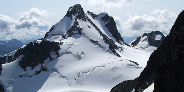 Joffre Lakes Group Mt.