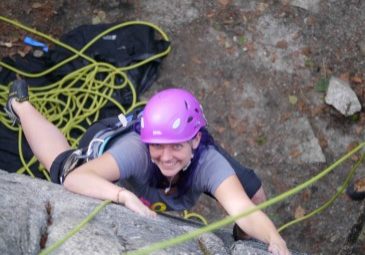 ROCK CLIMBING COURSE SQUAMISH